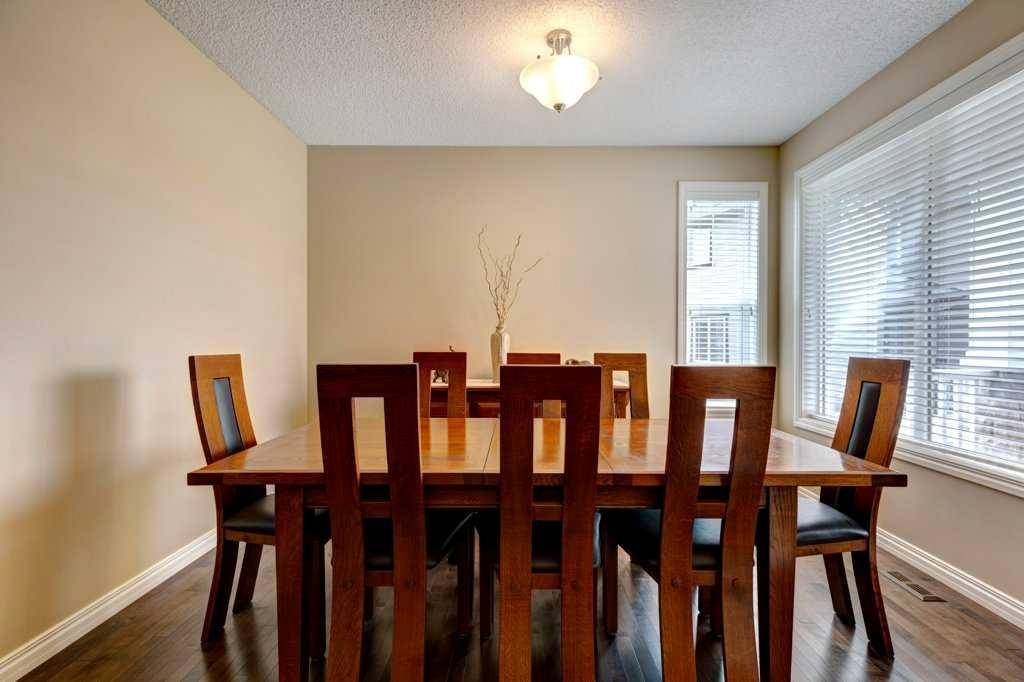 Calgary, AB T2Y 0A1,109 Everoak CIR Southwest
