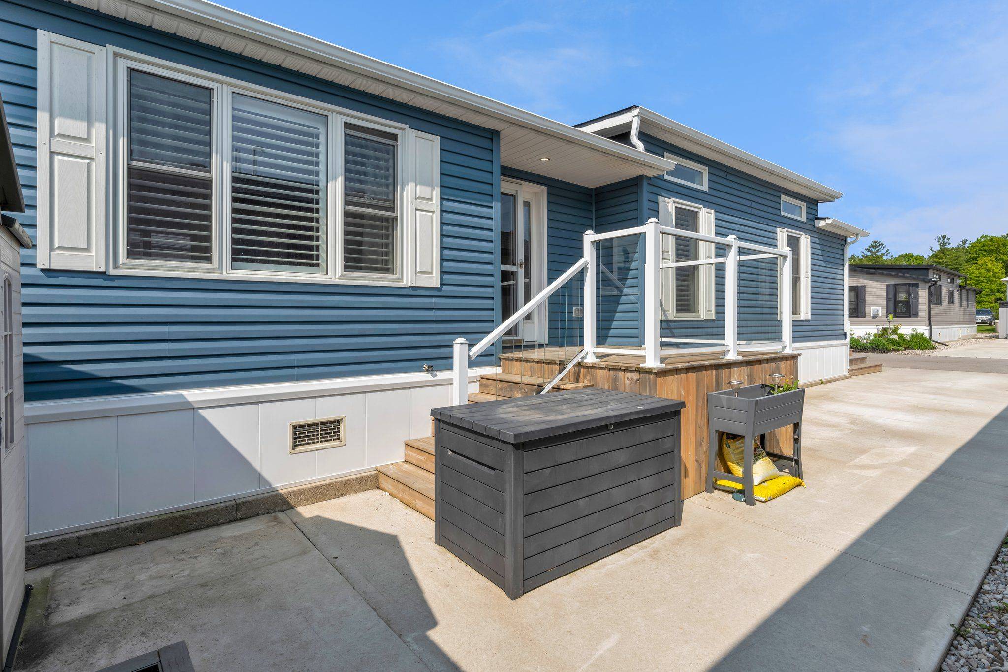 Burlington, ON L7P 0C5,4449 Milburough Line ##2 Poplar Street