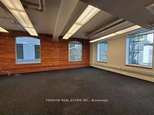 Toronto C01, ON M5V 2E5,160 John ST #402