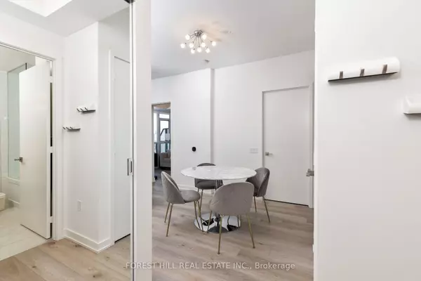 Toronto C01, ON M6K 0C9,50 Ordnance ST #1607