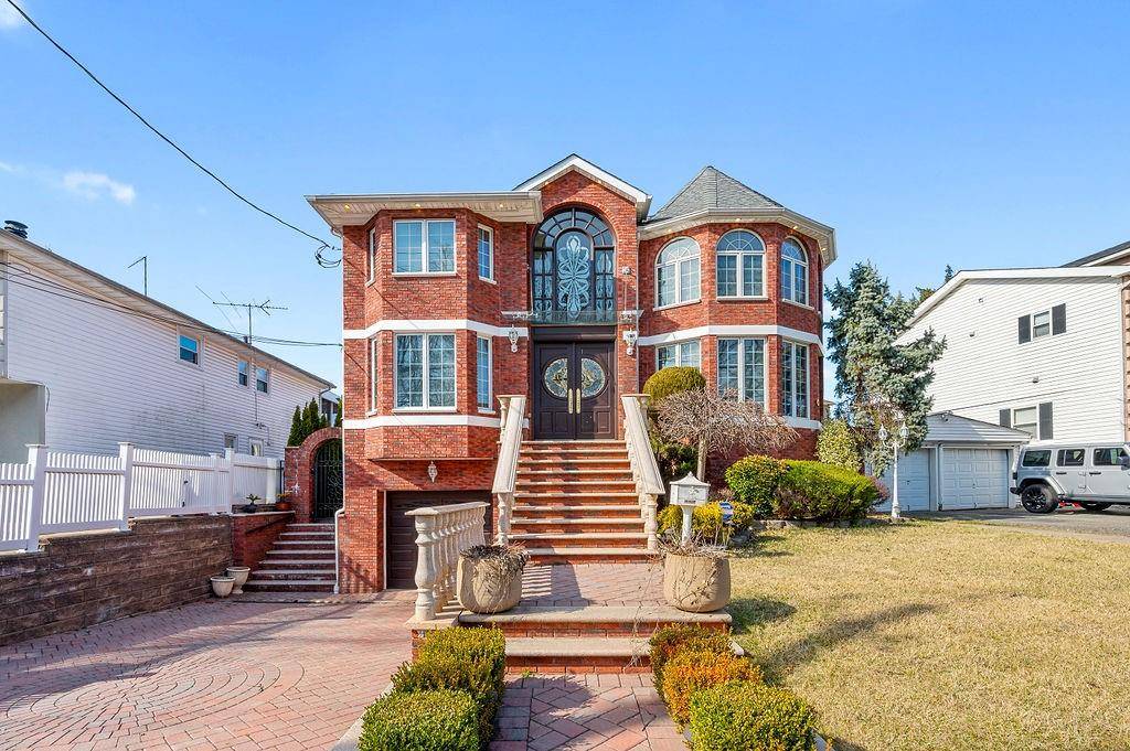 Staten  Island, NY 10312,5125 Amboy RD