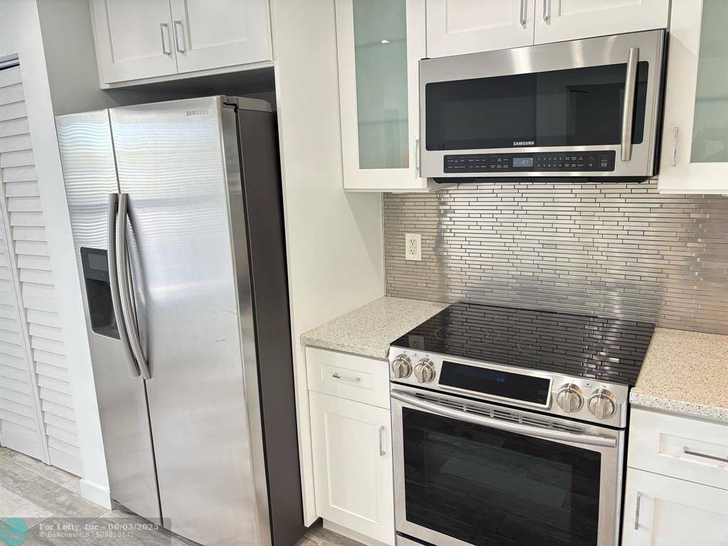 Deerfield Beach, FL 33441,1629 Riverview Rd #120