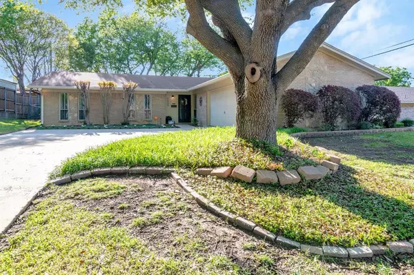Fort Worth, TX 76133,5658 Vega Drive