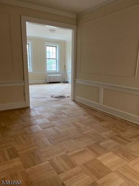 Montclair Twp., NJ 07042,16 Seymour St