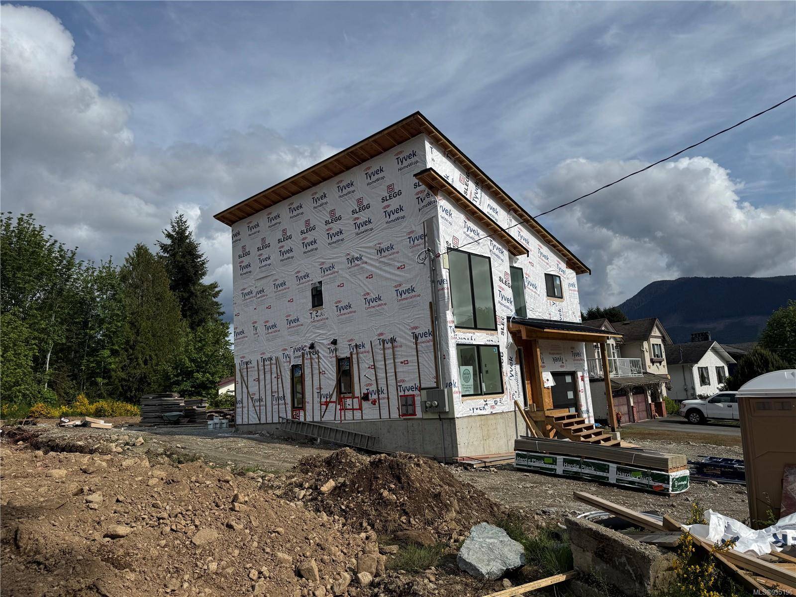 Lake Cowichan, BC V0R 2G0,203 Macdonald Rd