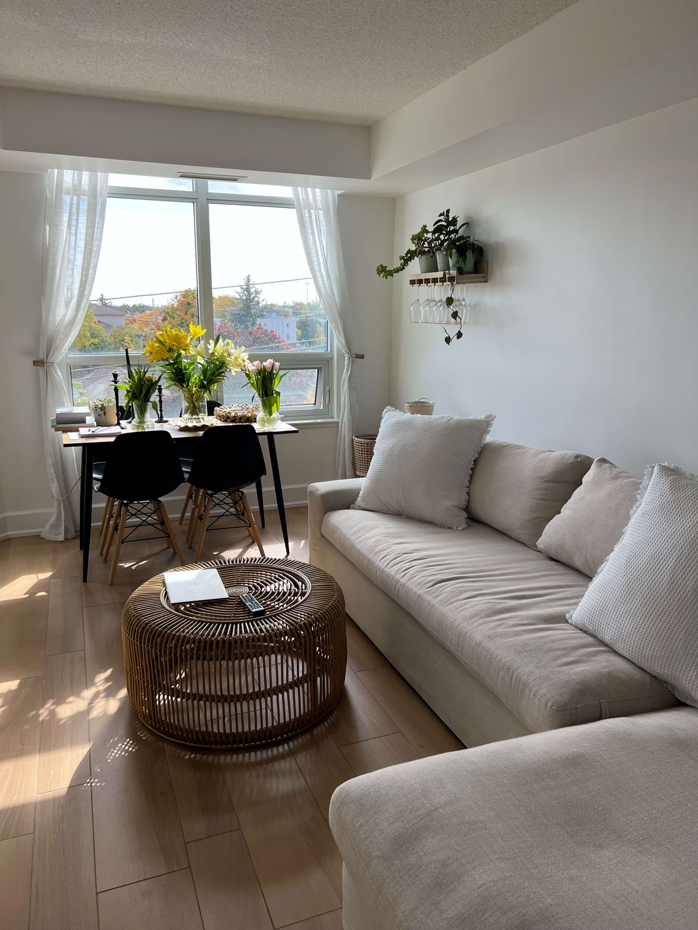 Toronto C15, ON M2K 3E7,676 Sheppard AVE #407