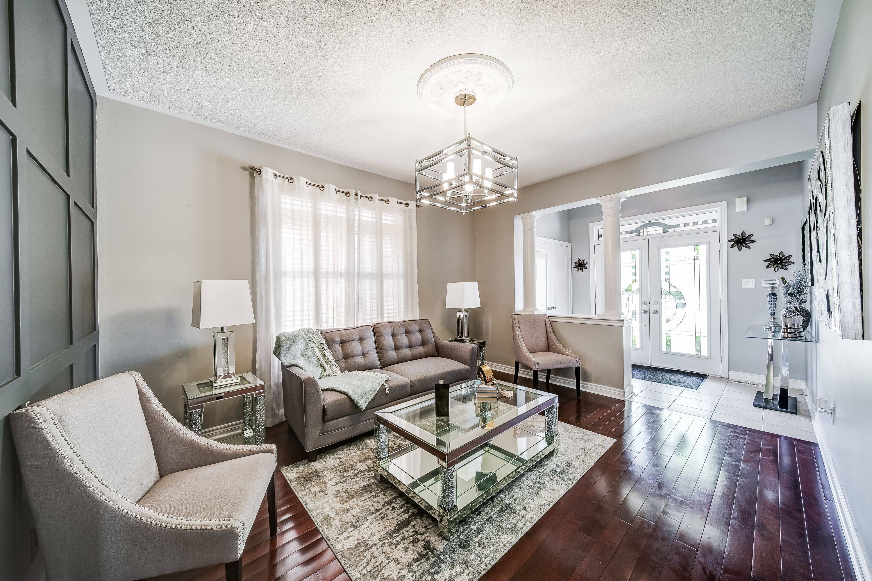 Bradford West Gwillimbury, ON L3Z 0E4,81 Corwin DR
