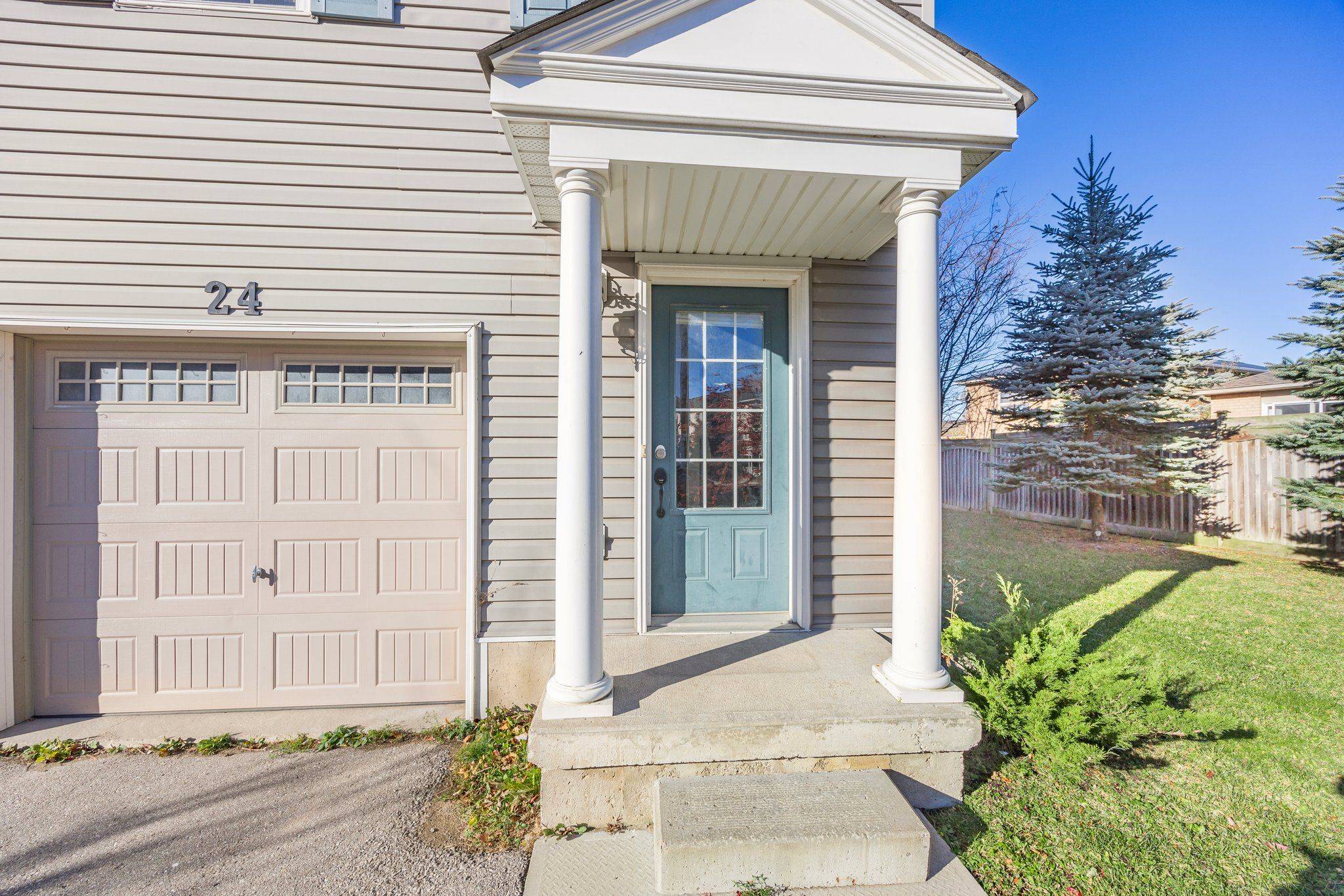 Barrie, ON L4N 0L6,91 COUGHLIN RD #24