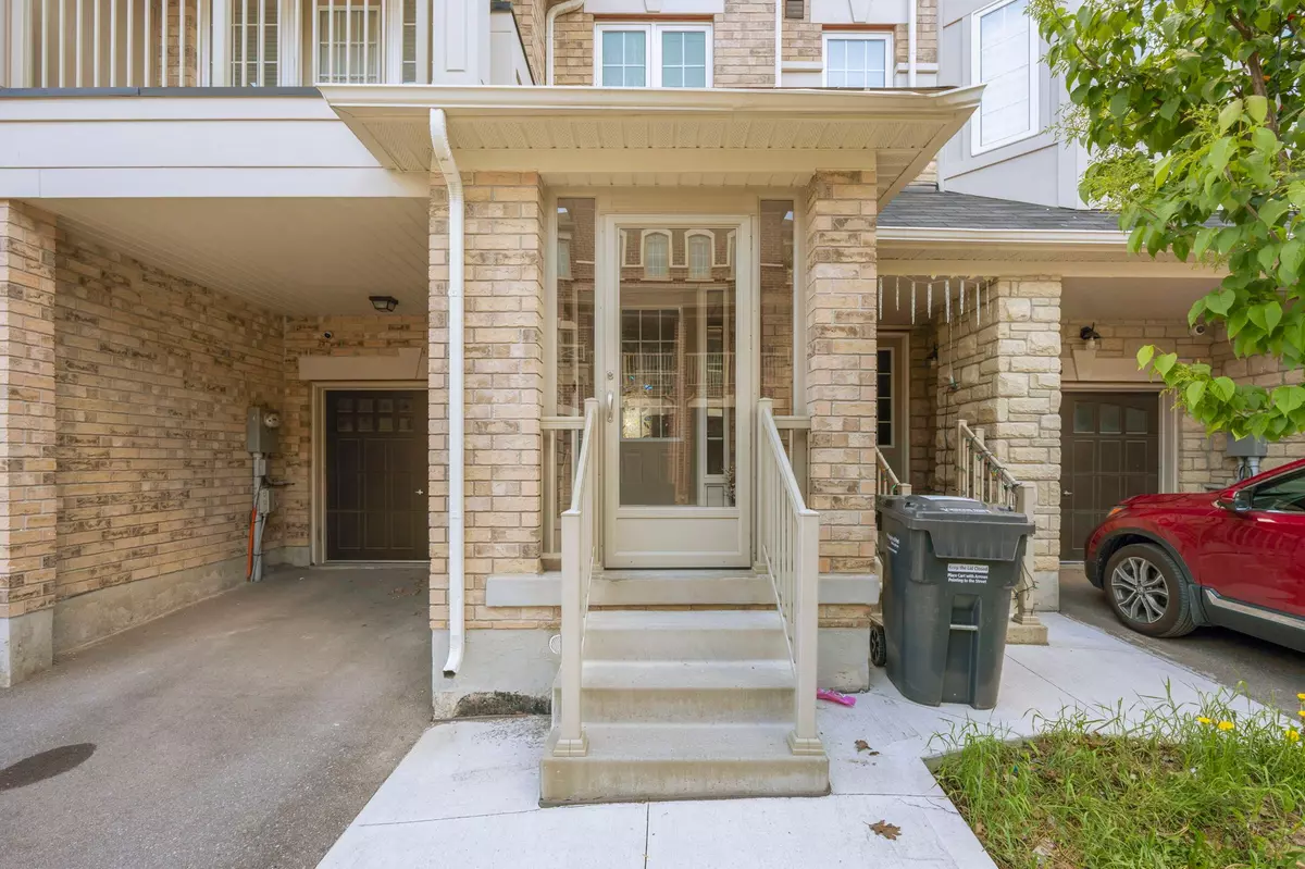 Brampton, ON L6Z 0H7,38 Miami GRV