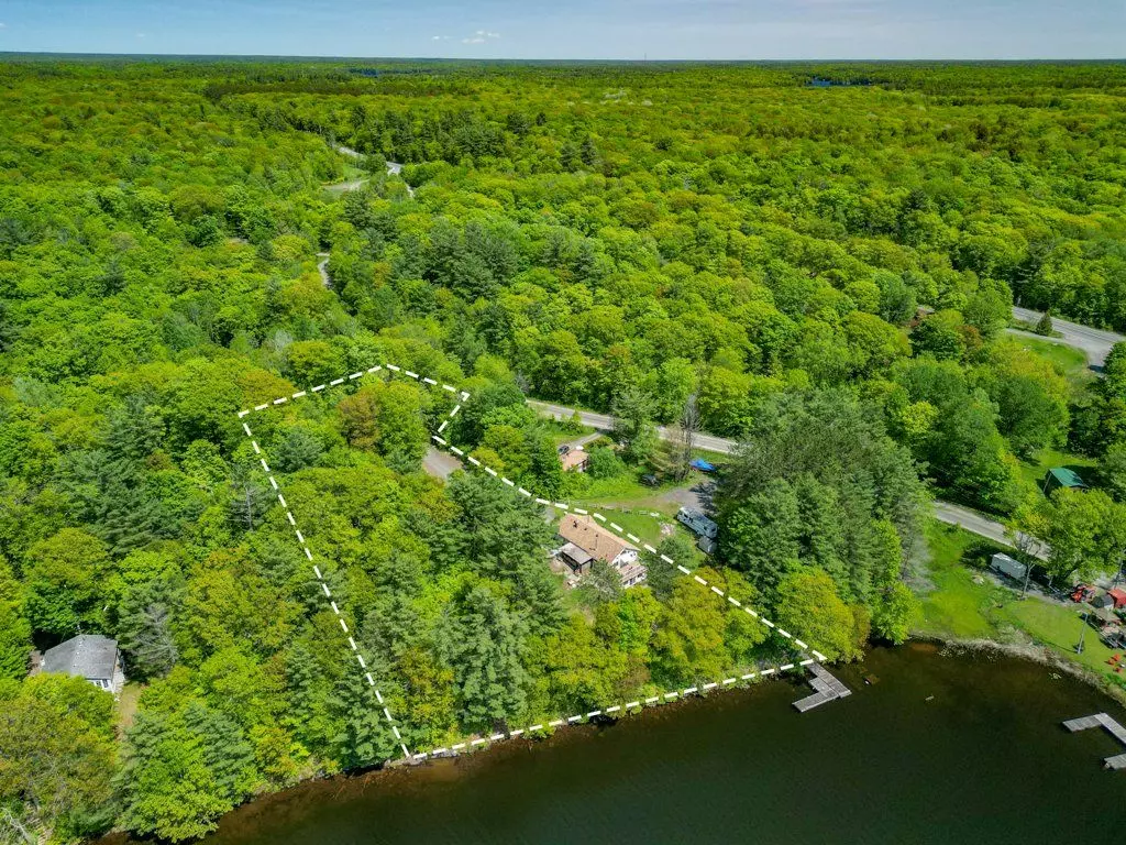 Seguin, ON P2A 2W8,19 Allan CRES