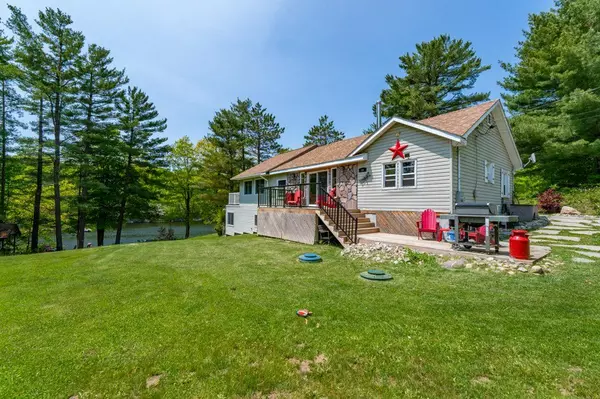 Seguin, ON P2A 2W8,19 Allan CRES