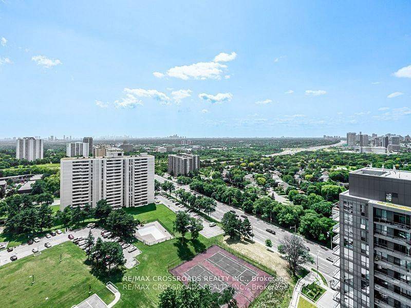 Toronto C15, ON M2J 1M5,32 Forest Manor RD #1910