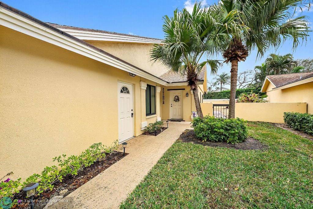 Jupiter, FL 33477,125 Beach Summit Ct