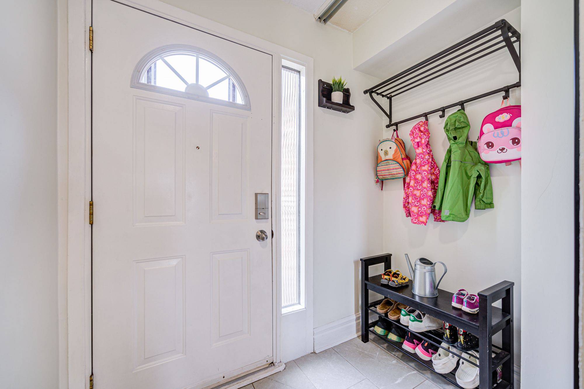 Brampton, ON L6V 3M5,21 DAWSON CRES