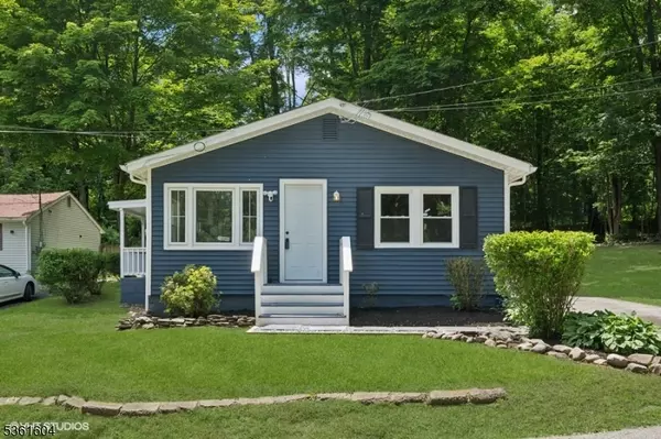 Wantage Twp., NJ 07461,12 Sunrise Dr