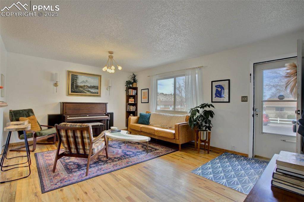 Colorado Springs, CO 80907,4310 Friar LN