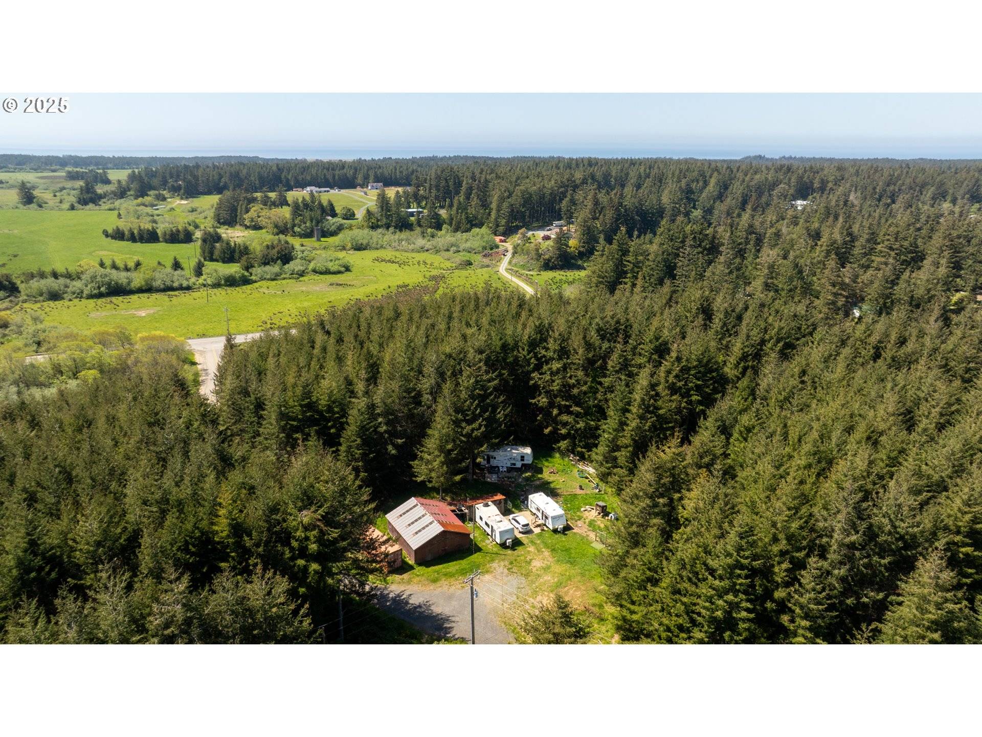 Bandon, OR 97411,87503 UPPER FOURMILE LN