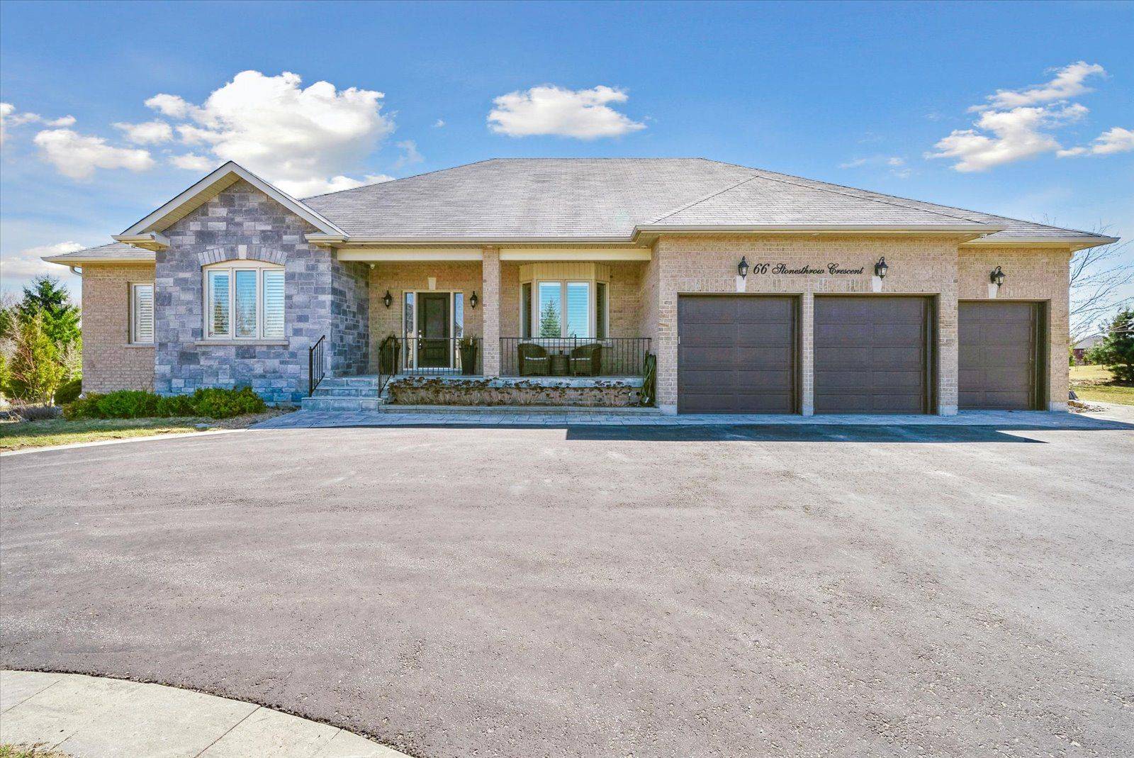Uxbridge, ON L0C 1A0,66 Stonesthrow CRES