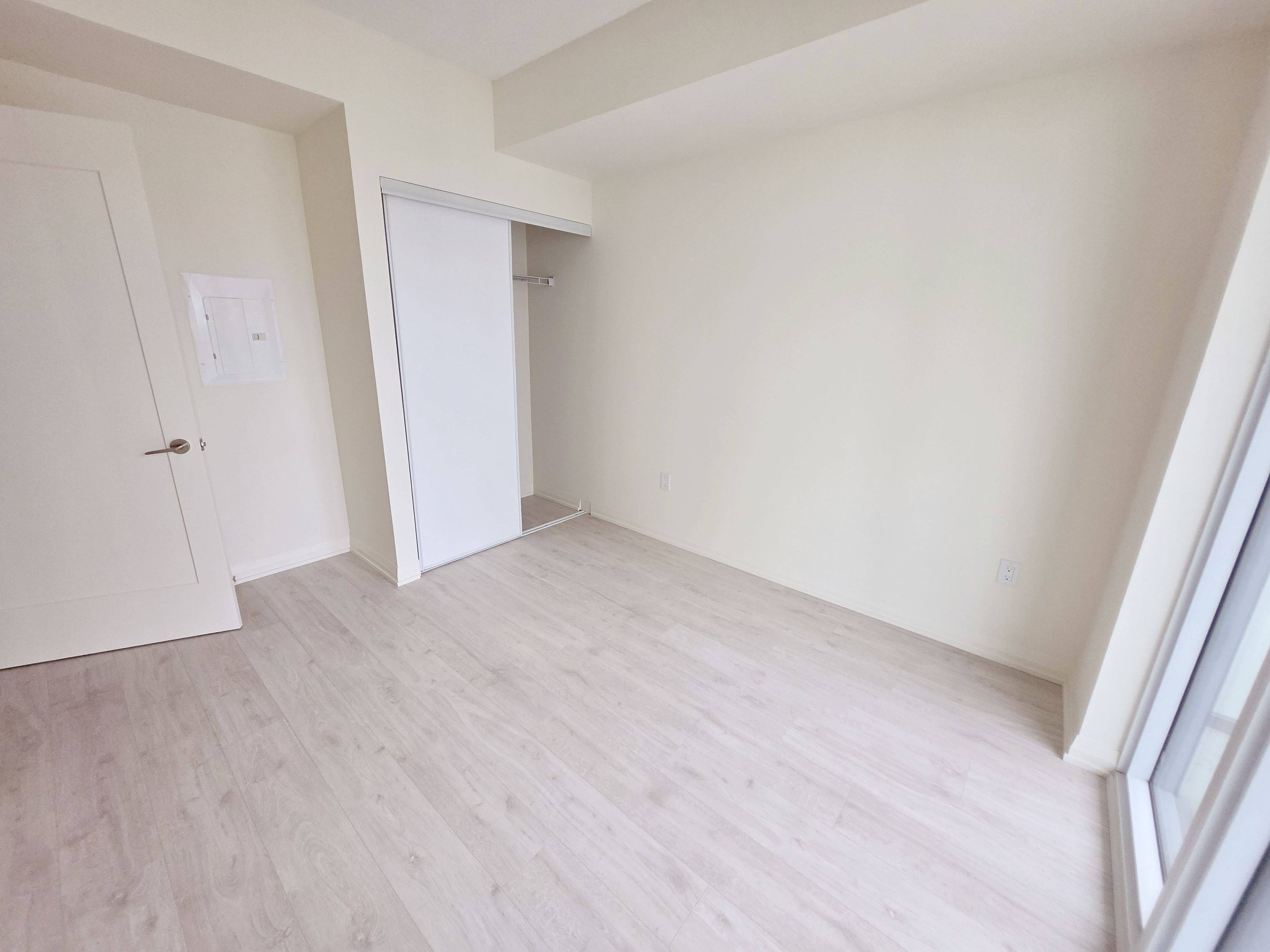 Vaughan, ON L4K 2M9,8960 Jane ST #2317