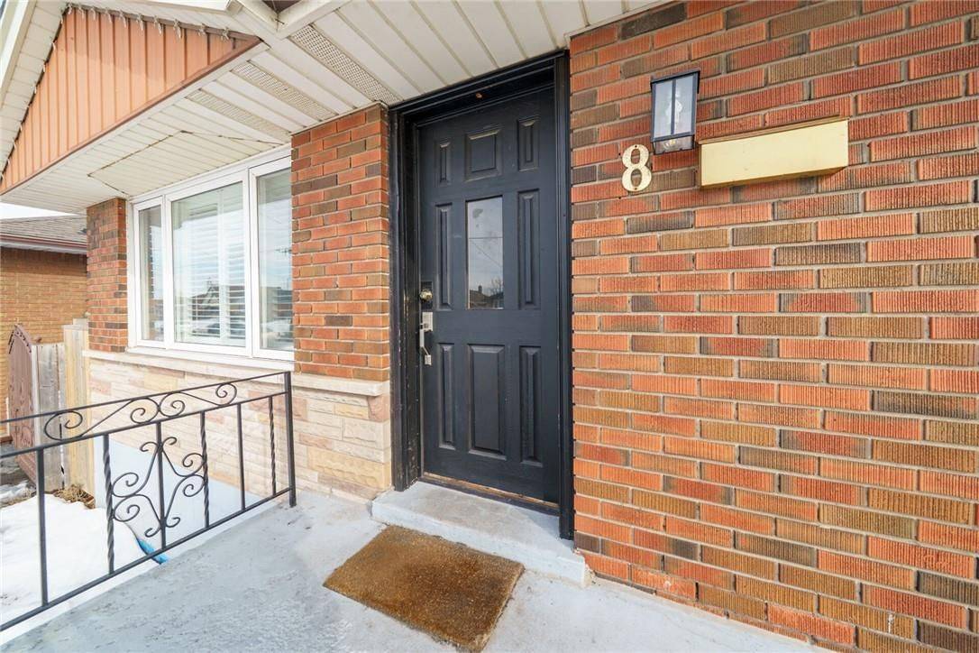 Hamilton, ON L8H 6K1,8 SHYNAL AVE