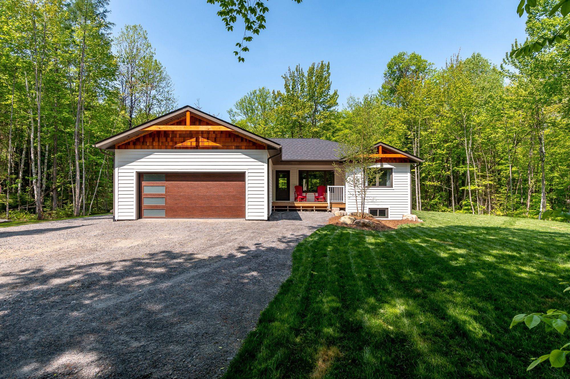 1854 Old Muskoka RD, Huntsville, ON P0B 1M0