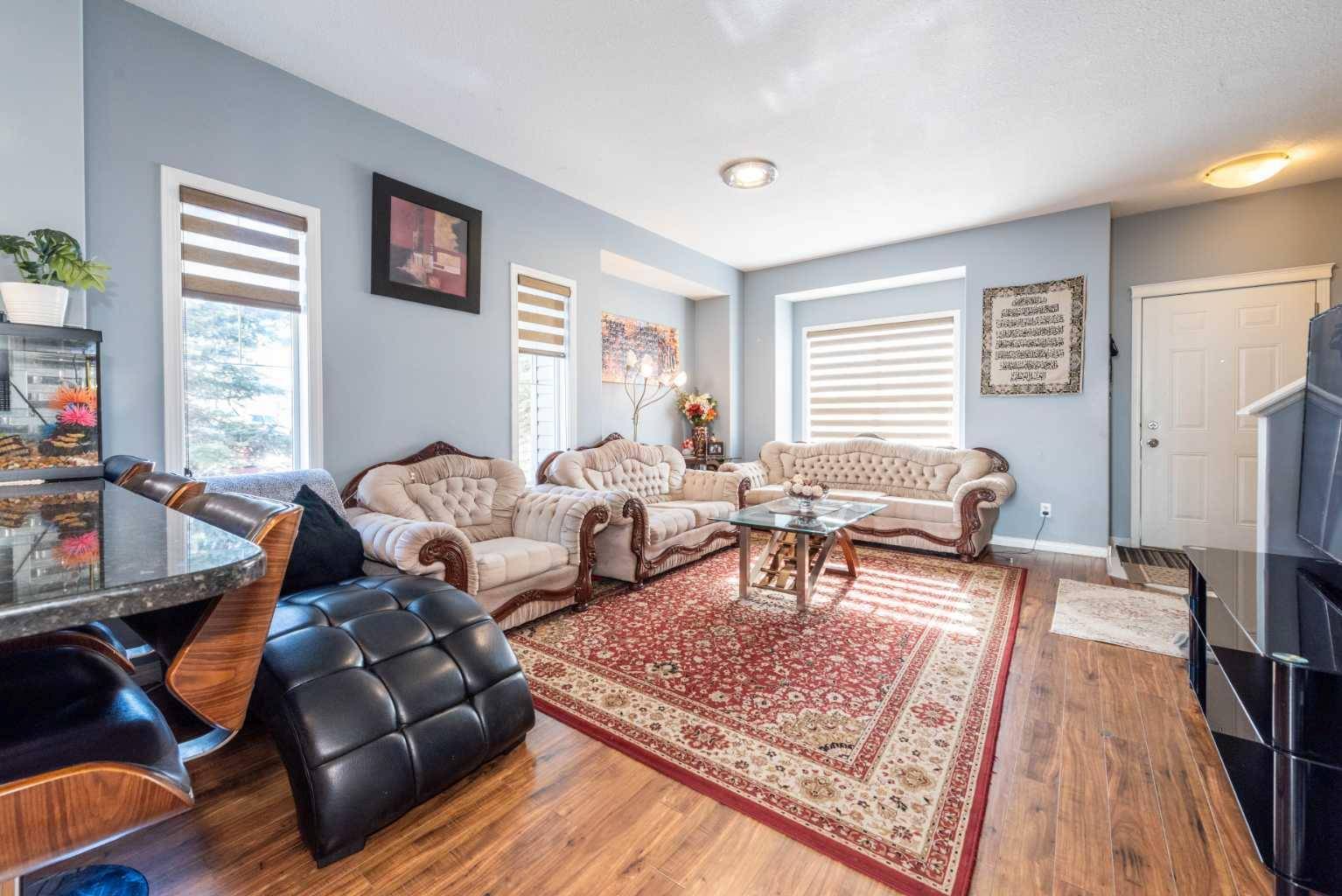 Calgary, AB T3J 0G8,111 Tarawood LN Northeast #348
