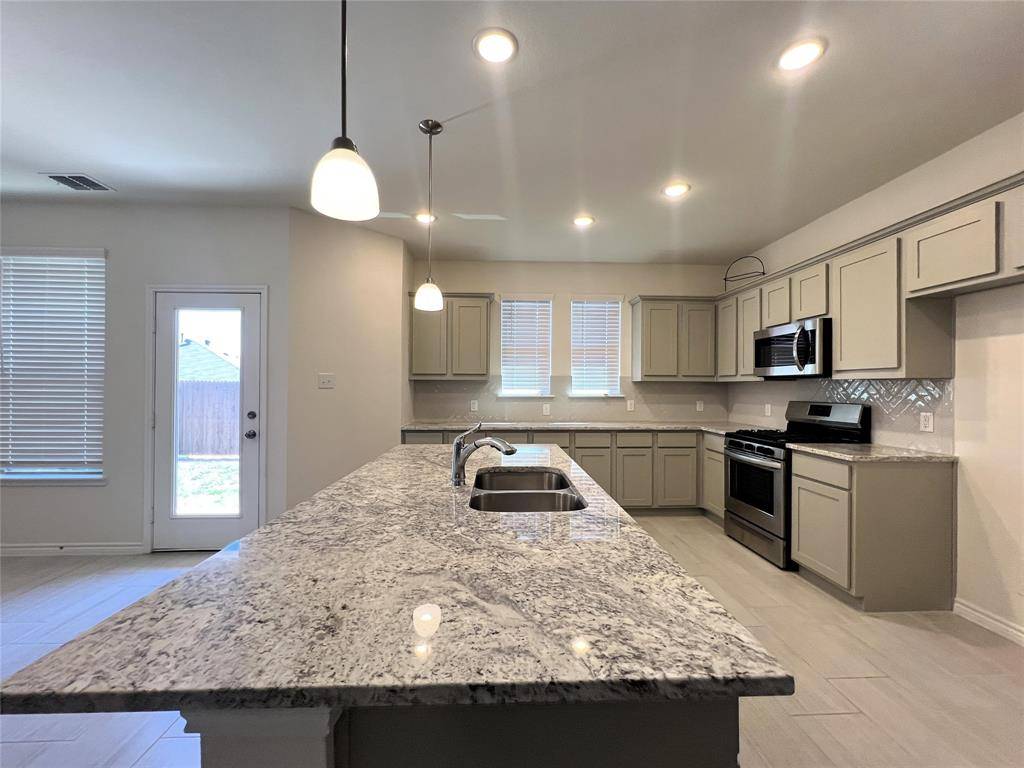 Fort Worth, TX 76108,2904 Rose Heath Lane