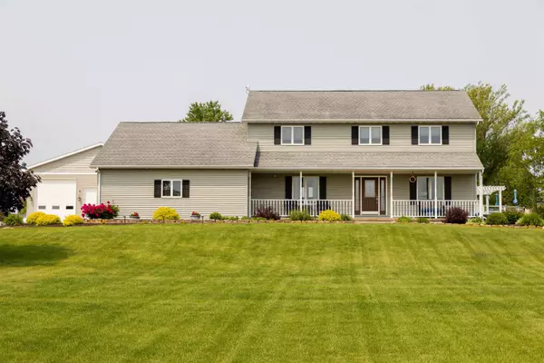 3028 S Golf Road, Stockton, IL 61085