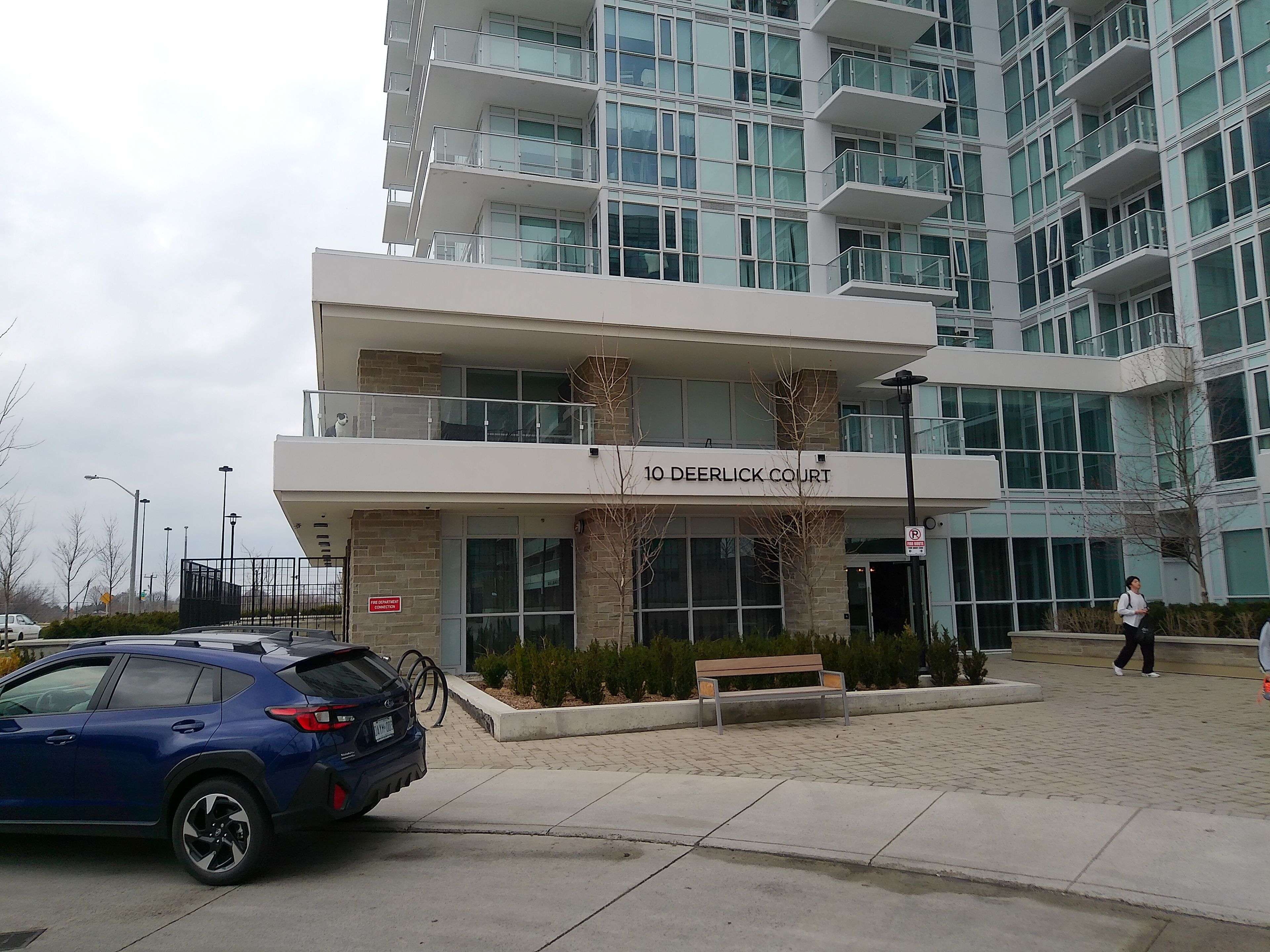 Toronto C13, ON M3A 0A7,10 DEERLICK CT E #414