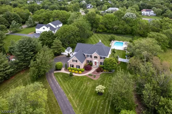 25 Wessex Ln, Montgomery Twp., NJ 08558