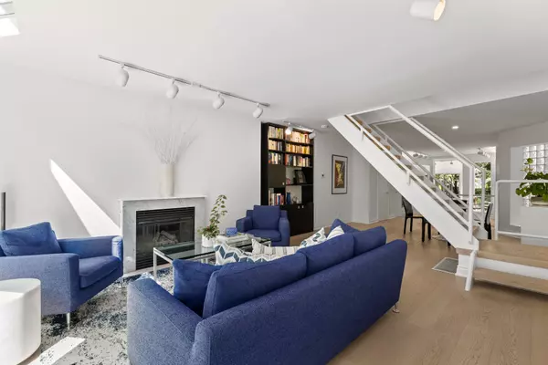 Toronto C09, ON M4T 1T7,22 Glen Elm AVE