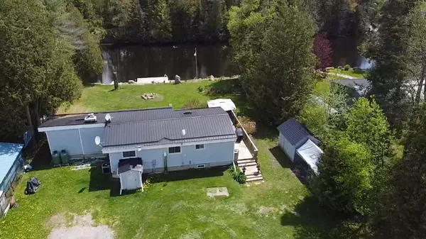 Kawartha Lakes, ON K0M 1N0,105 Cedarplank RD