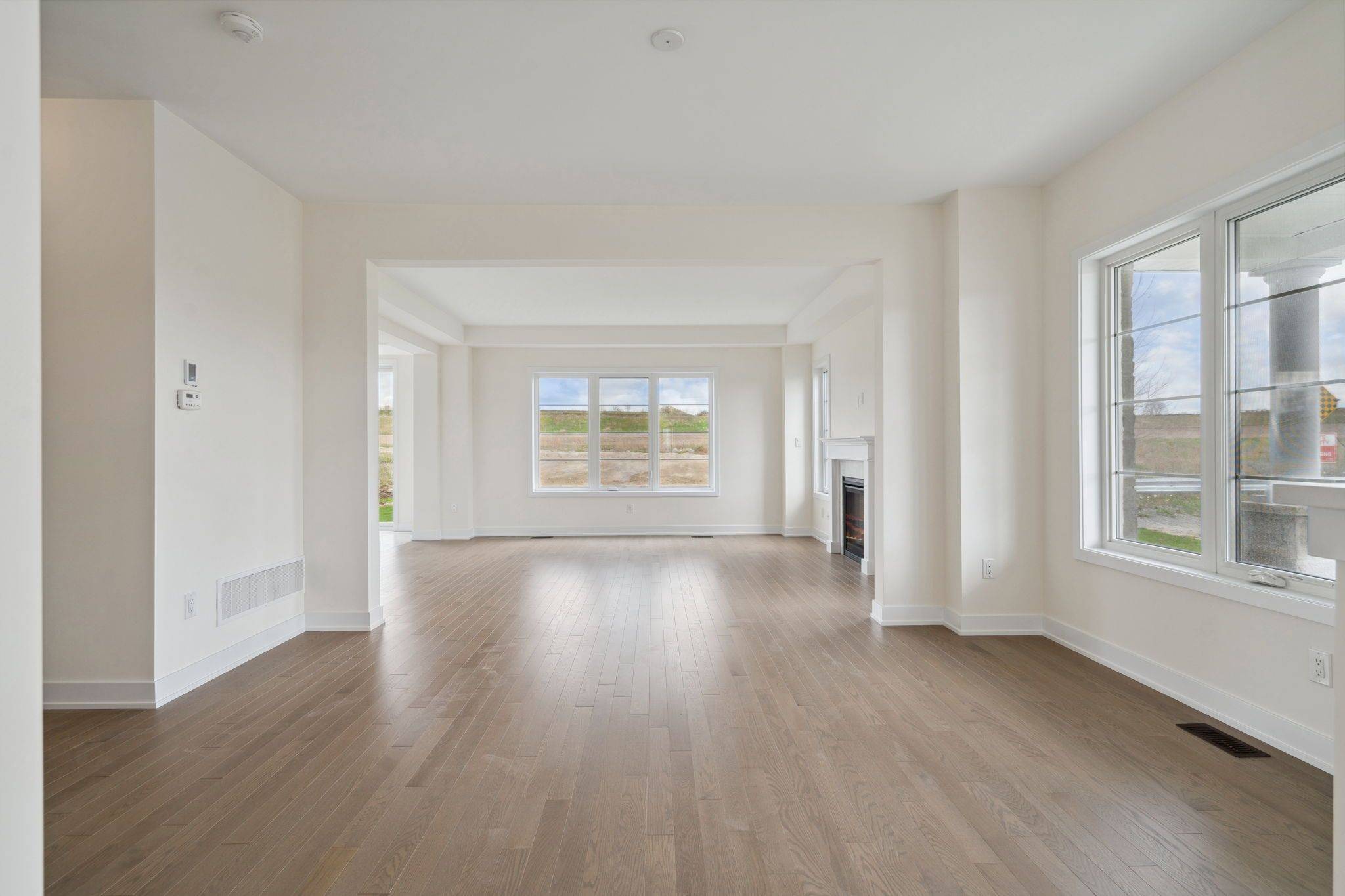 East Gwillimbury, ON L9N 0R4,78 Walter Tunny CRES