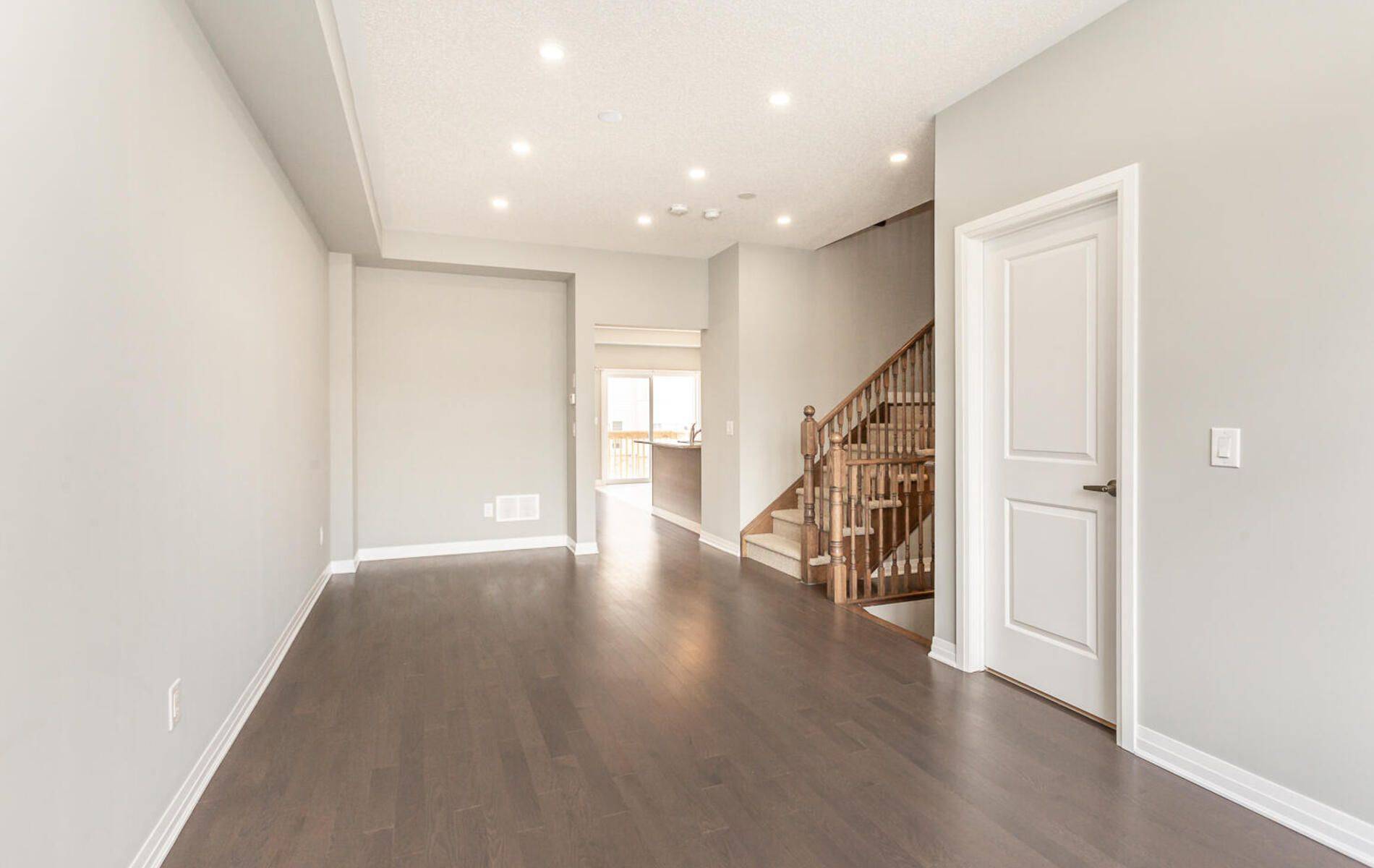 Lincoln, ON L0R 1B4,4074 Canby ST