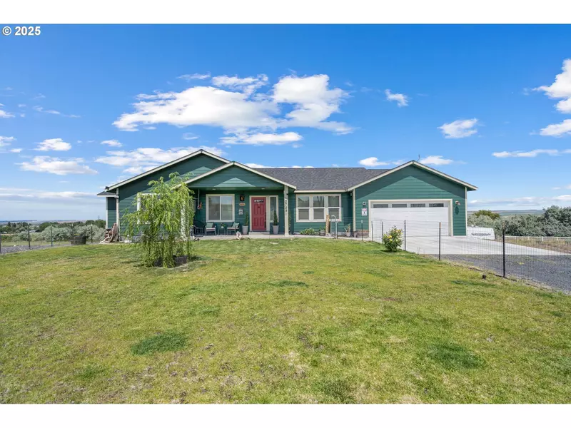 27291 RILIE LN, Umatilla, OR 97882