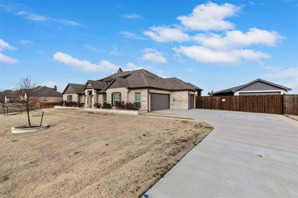 331 Berkeley Drive, Waxahachie, TX 75167