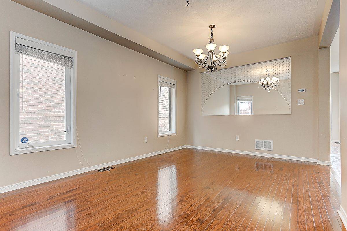 Vaughan, ON L4H 0K1,159 Canada DR