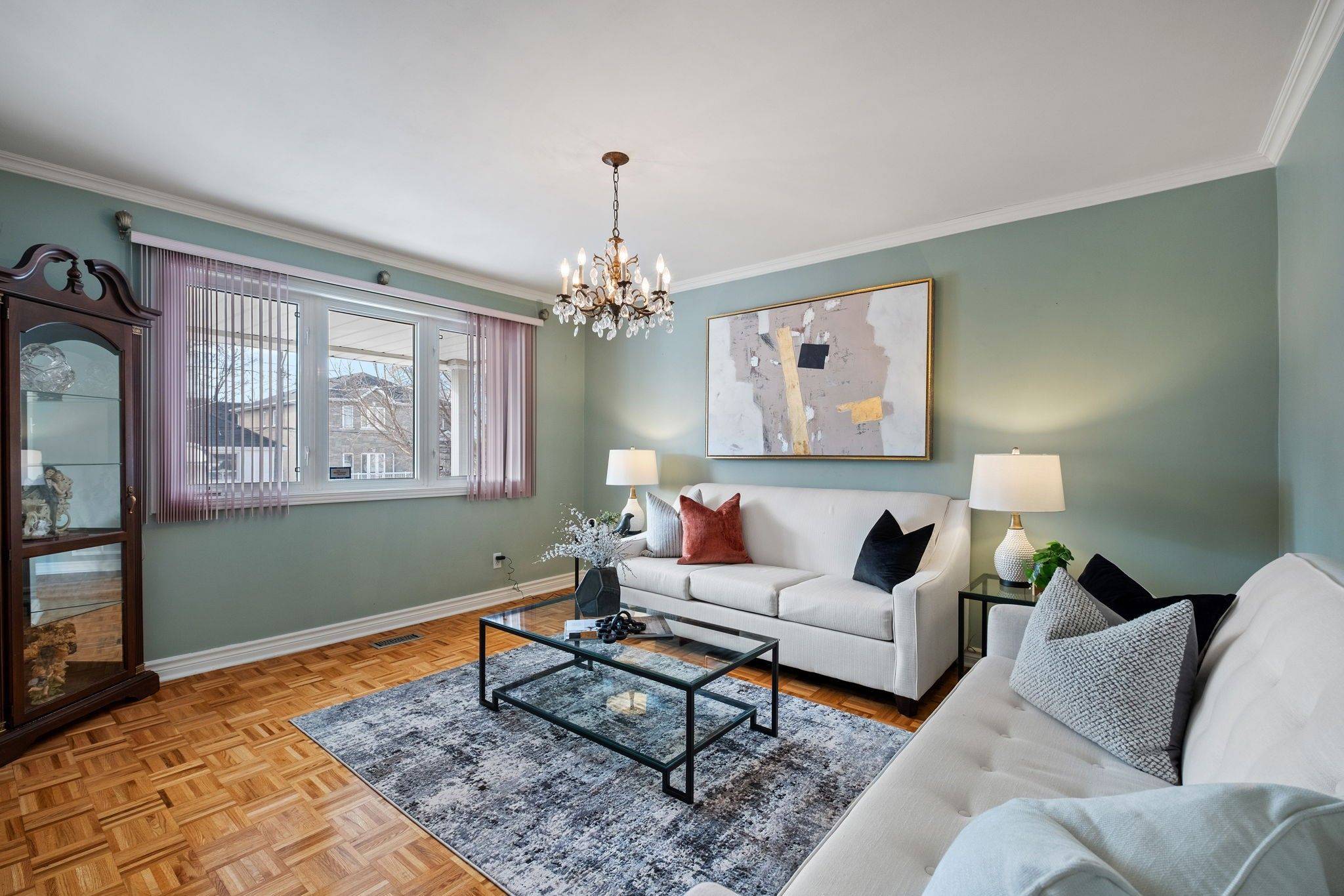 Toronto W04, ON M6B 2B5,1212 Glencairn AVE