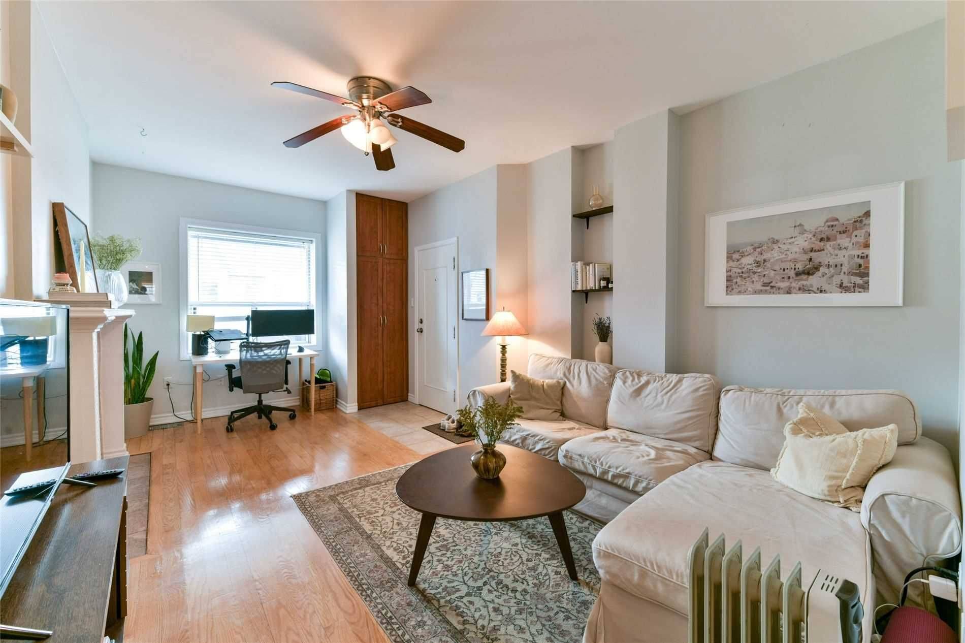Toronto W02, ON M6P 2E3,734 Indian RD #Main