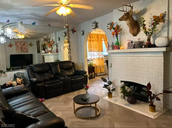 Union Twp., NJ 07088,374 Russell St