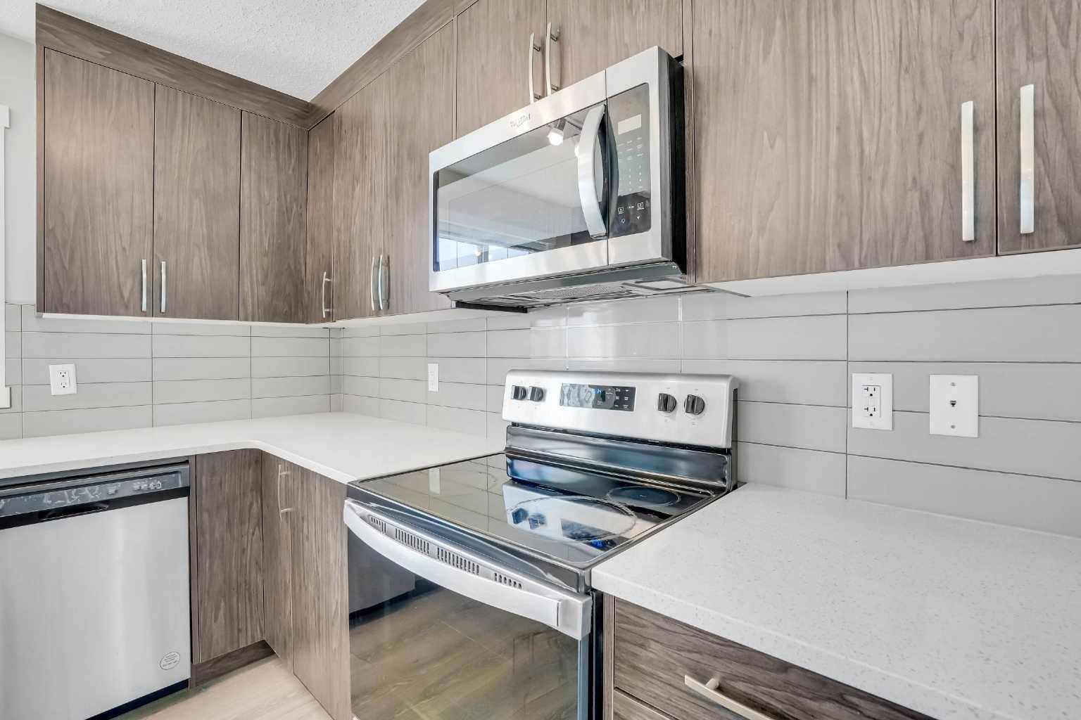 Calgary, AB T3J 0Z8,7451 Falconridge BLVD Northeast #1404
