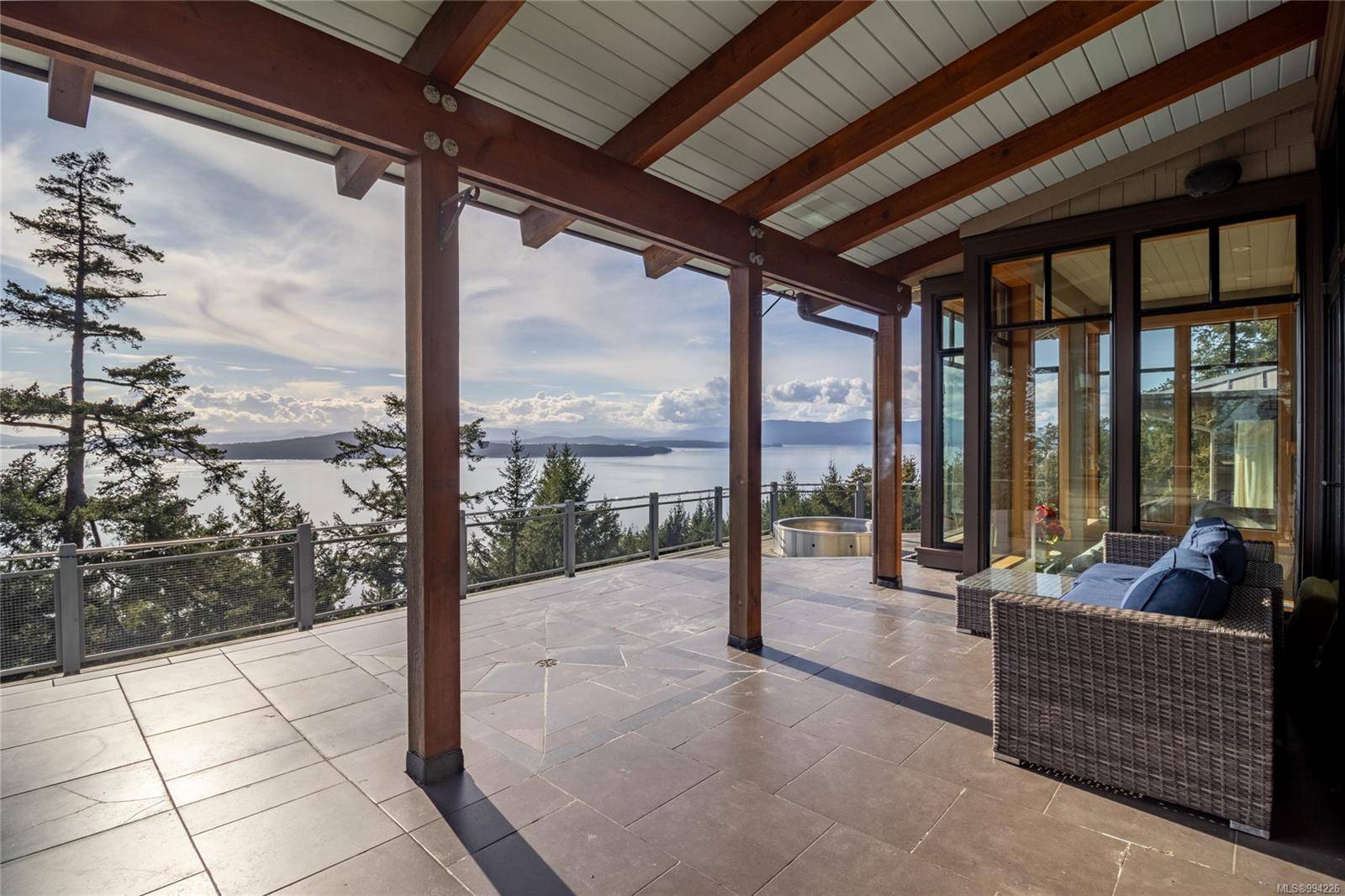 Pender Island, BC V0N 2M2,6927 Pirates Rd