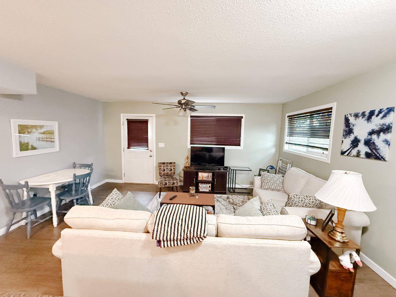 Rocky Mountain House, AB T4T 1E4,5136 53 ST