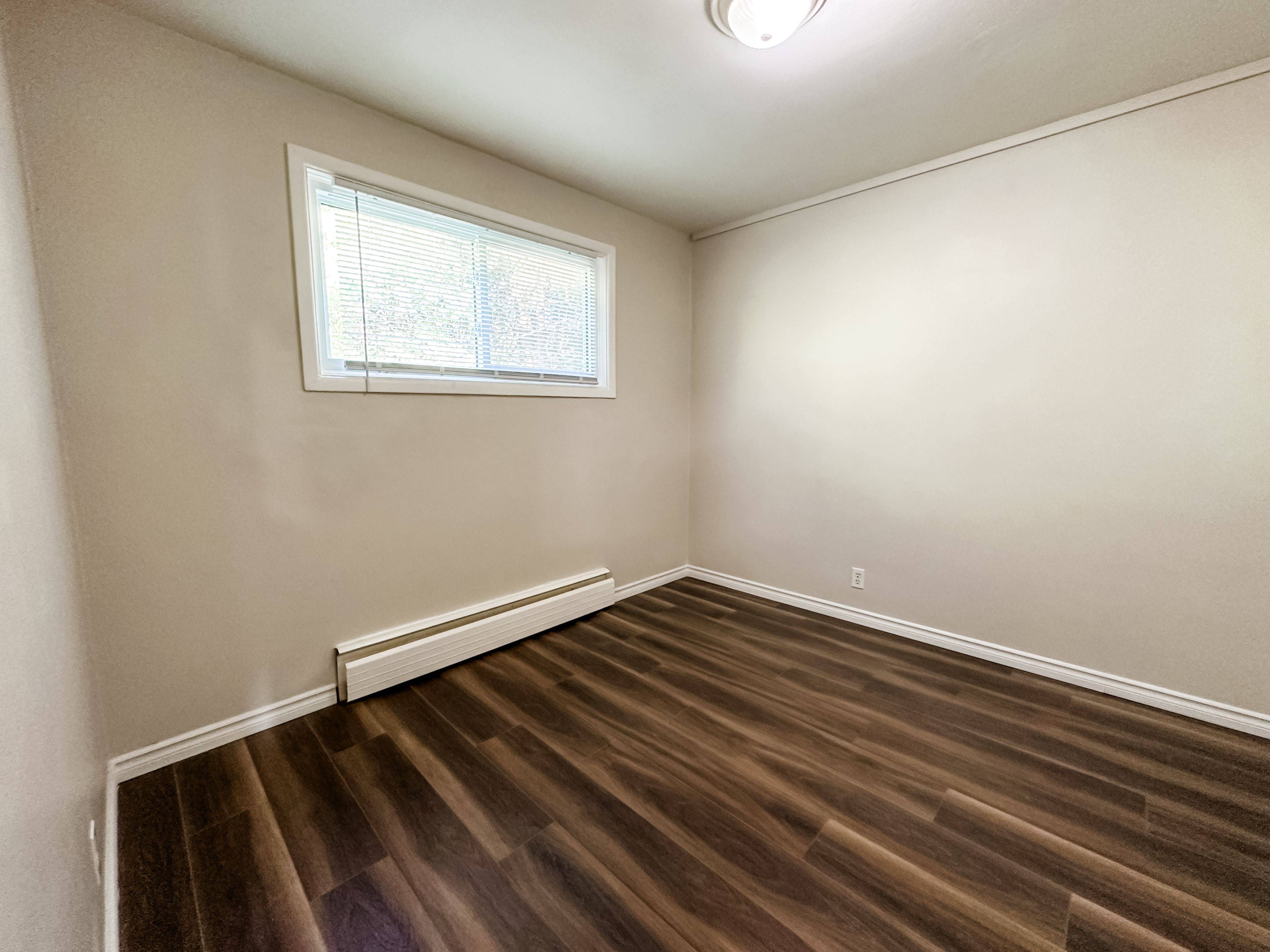 London East, ON N5W 4M9,308 Kiwanis Park DR #6