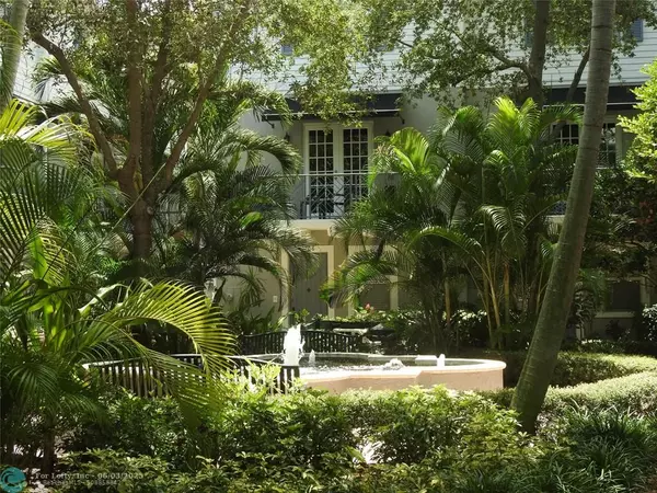 Wilton Manors, FL 33305,2299 NE 9th Ave #2299
