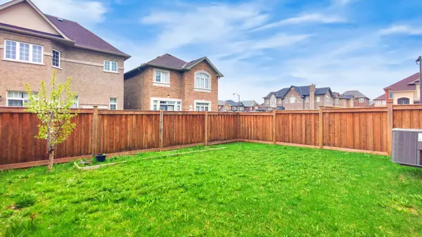 Halton Hills, ON L7G 0M4,254 Niagara TRL