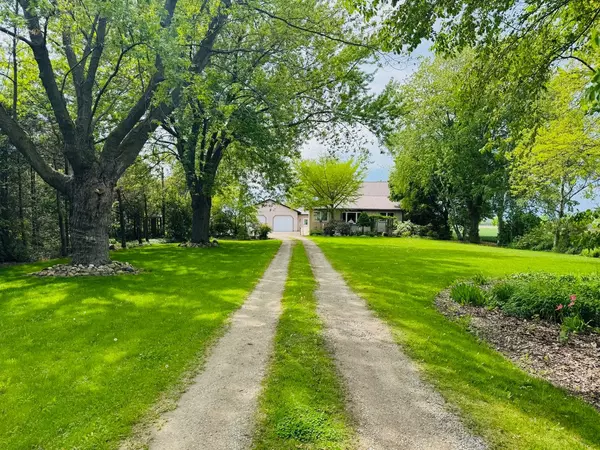 73691 Bluewater HWY, Bluewater, ON N0M 2T0