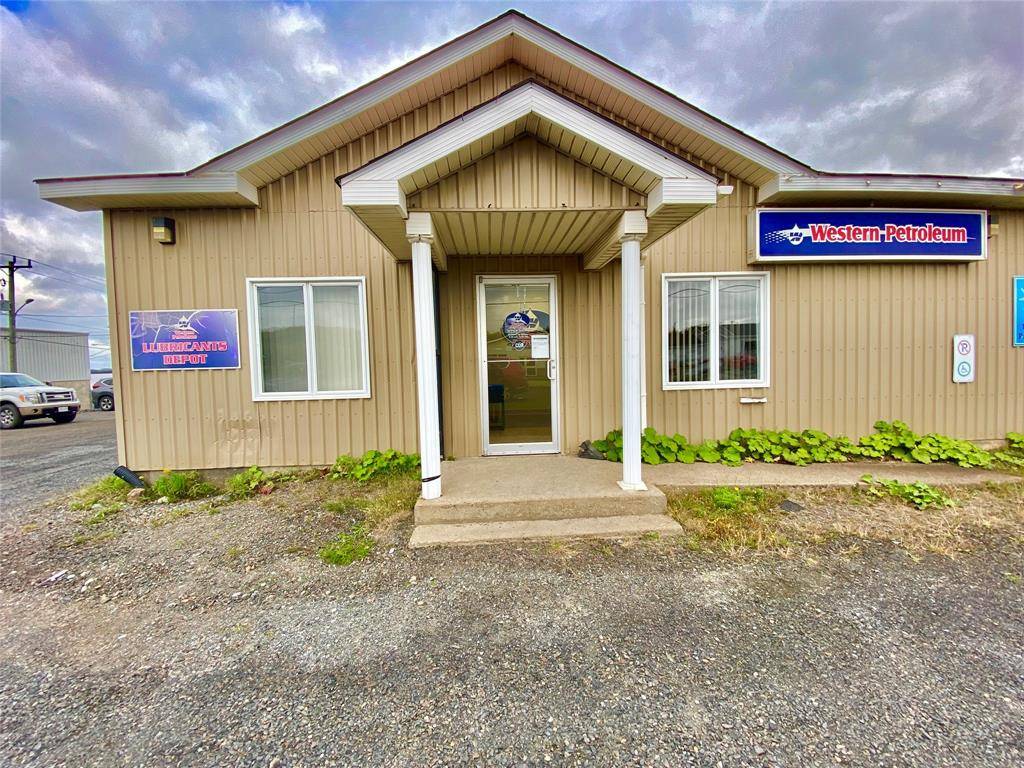 Lewisporte, NL A0G3A0,414 Main Street