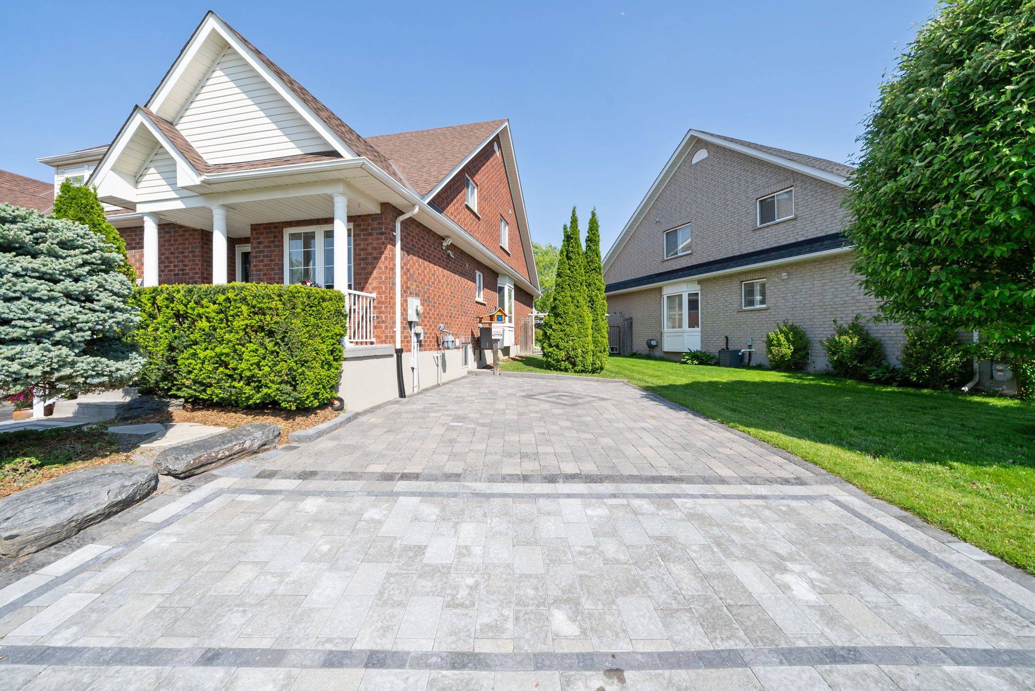 Oshawa, ON L1K 2Z6,1100 Ormond DR