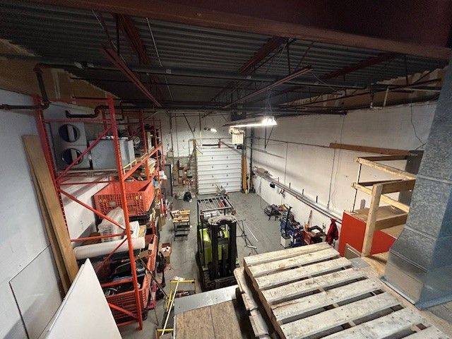 Caledon, ON L7E 1E6,26 Mcewan DR #16